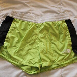 The North Face Hydrenaline Shorts – Size M